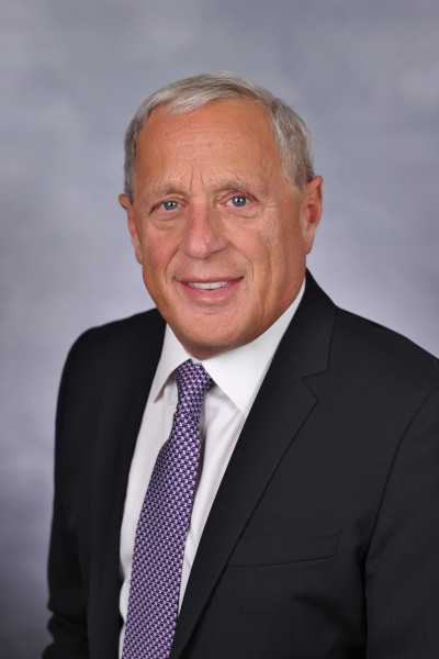ROGER SIMON